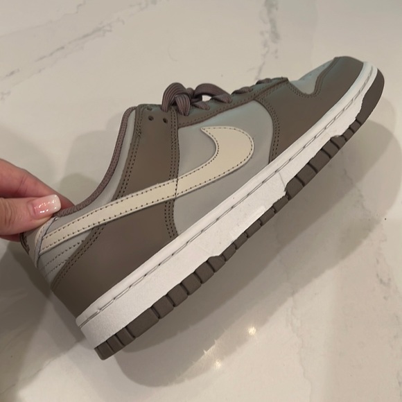 Nike Dunk Low Moon Fossil Size 8W | 6.5M FD0792-001 Authentic NIB read - Picture 14 of 16